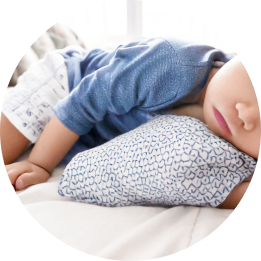 寝ているときによくイビキをかいている子ども